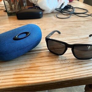 Polarized Oakley Holbrook XL